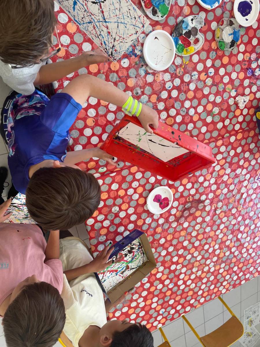 Journée anglaise au Jardin d'Anglais pour les classes de primaire marseillaises